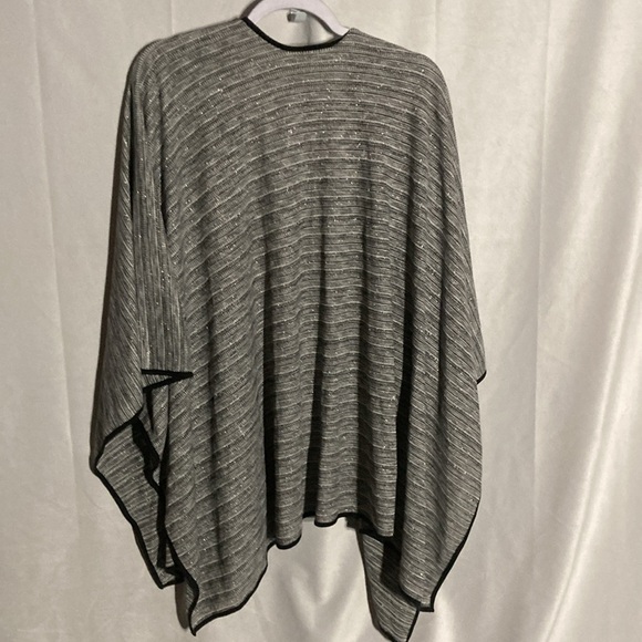 CALVIN KLEIN black white wrap shawl top one size most - Picture 7 of 7